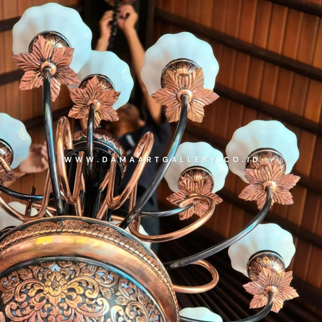 Lampu Joglo Tembaga Antik